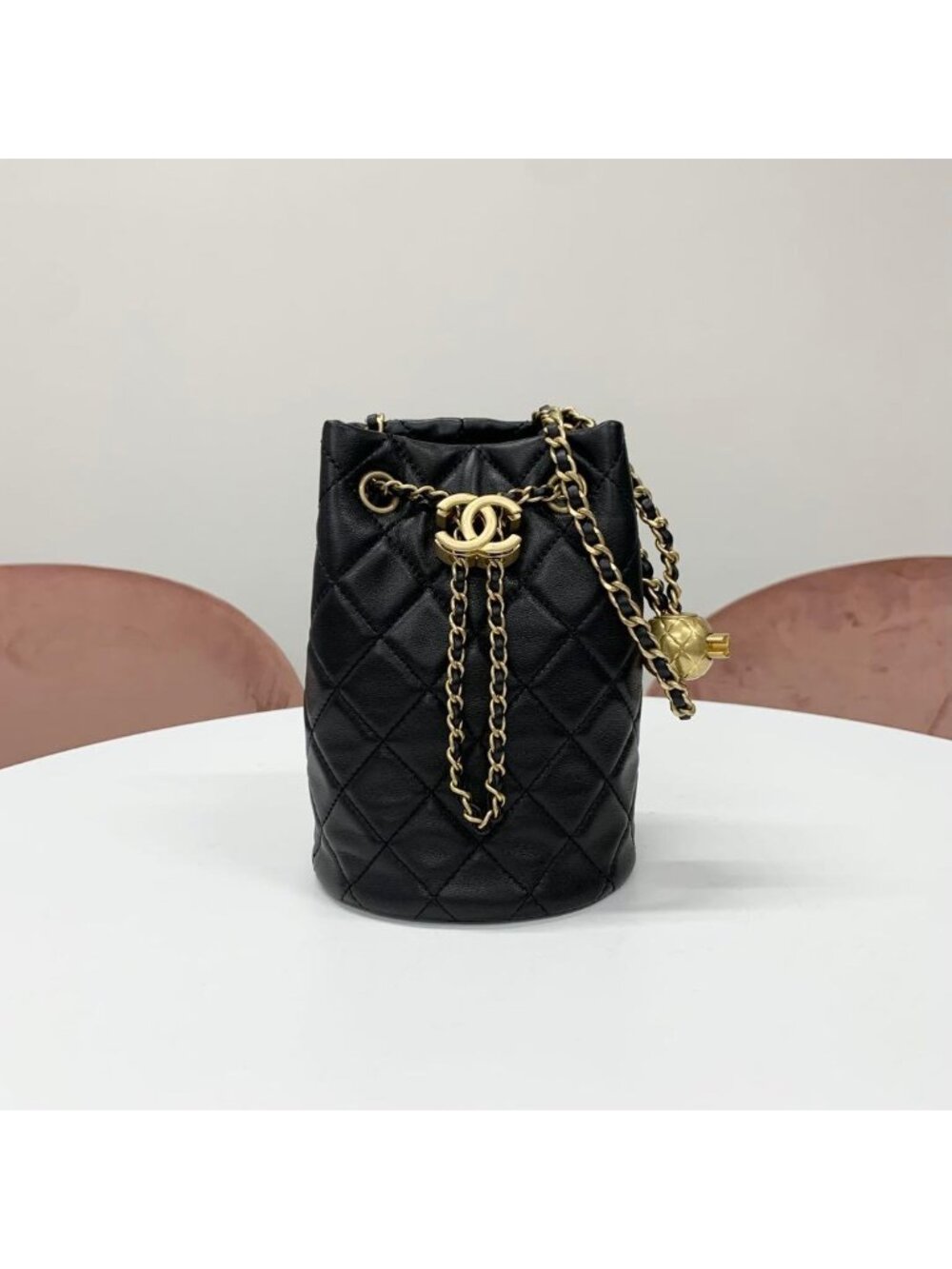 Chanel CC Logo Lambskin Chain Drawstring Shoulder Bag Black